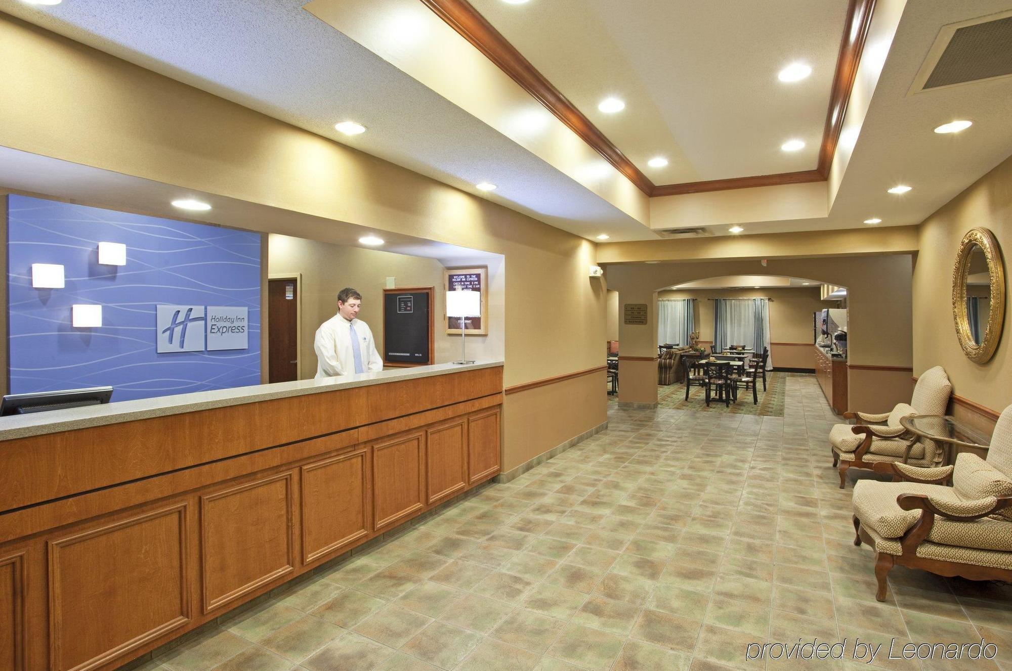 Holiday Inn Express Hotel & Suites Cincinnati-Blue Ash, An Ihg Hotel Εσωτερικό φωτογραφία