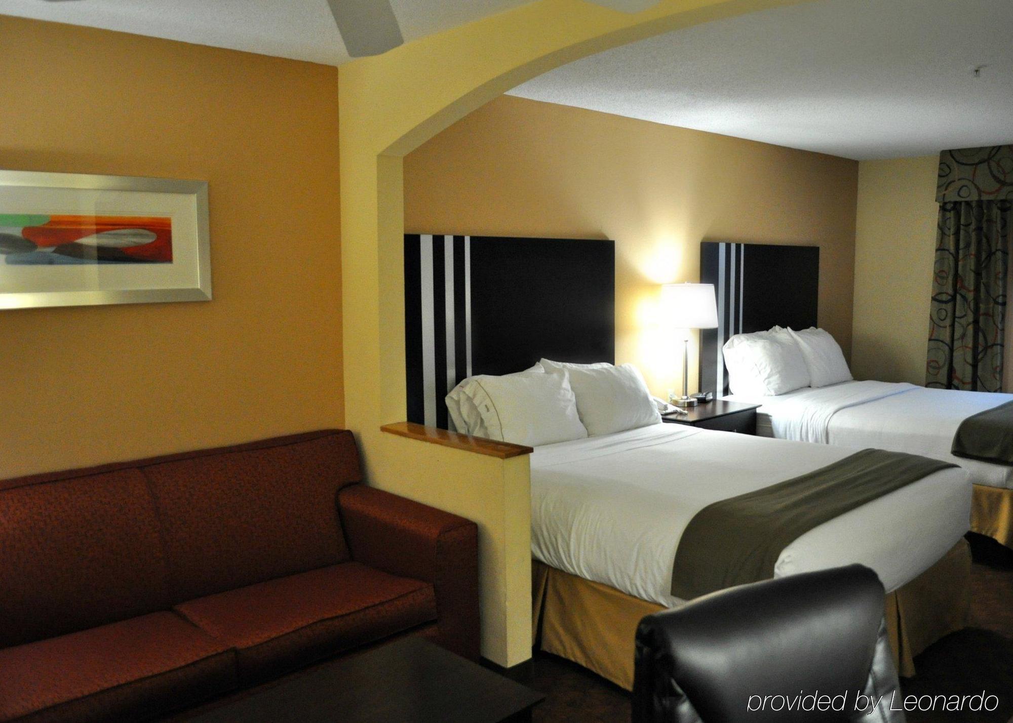 Holiday Inn Express Hotel & Suites Cincinnati-Blue Ash, An Ihg Hotel Δωμάτιο φωτογραφία